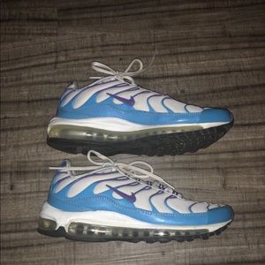 Women’s Size 9 Airmax